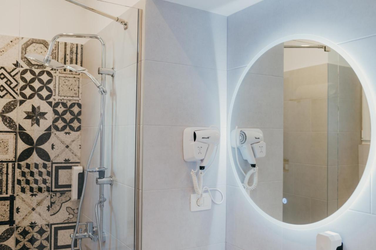 Poppy Downtown Suites Sarajevo Сараево Экстерьер фото