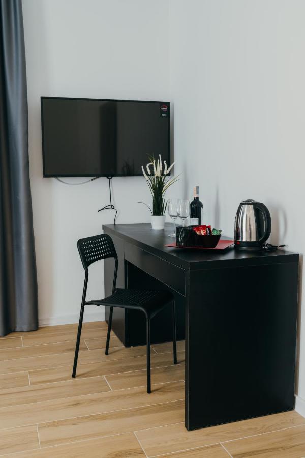 Poppy Downtown Suites Sarajevo Сараево Экстерьер фото